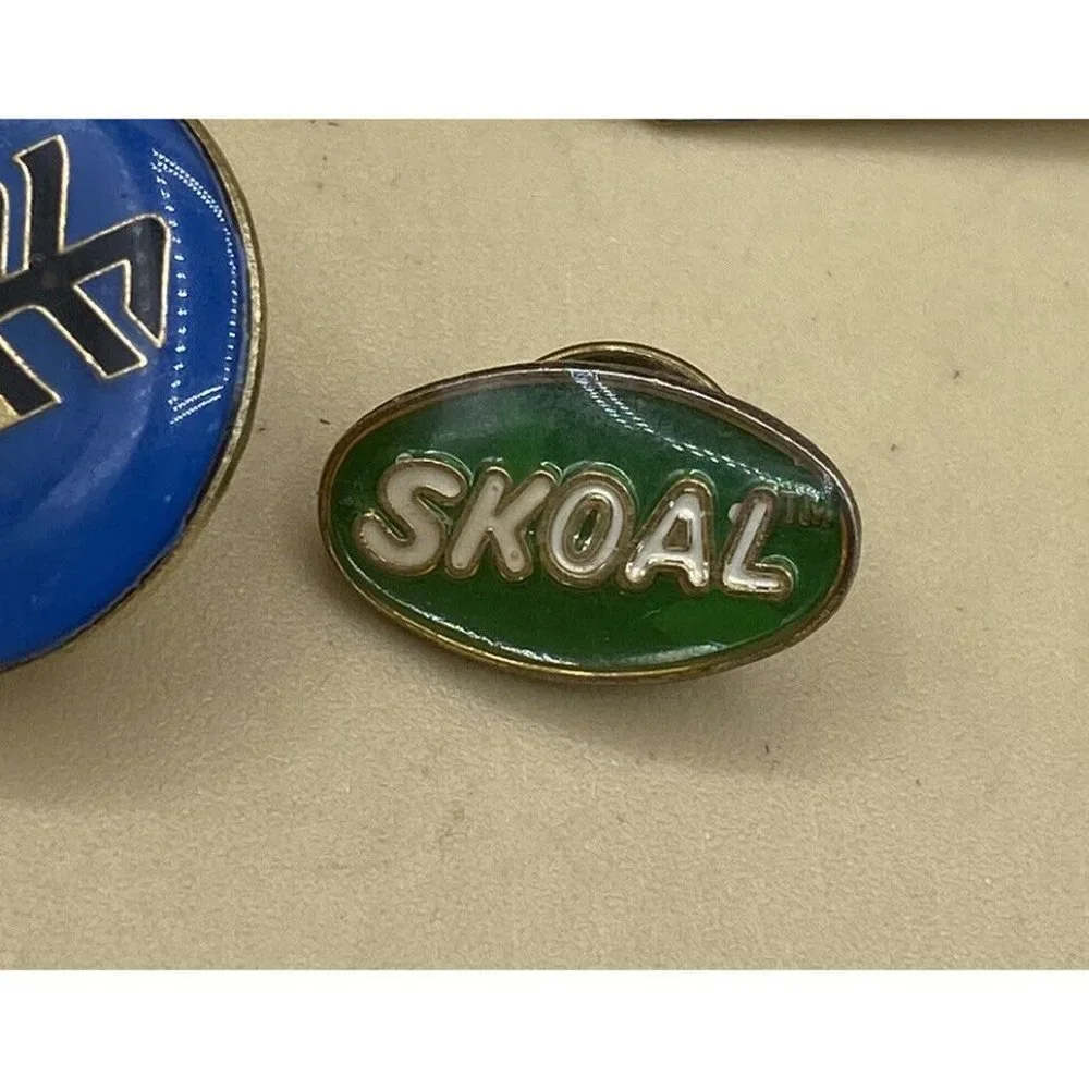 1980s THE CARS ZZ Top Skoal Tony Llama Dog Museum Enamel Pin LOT 6